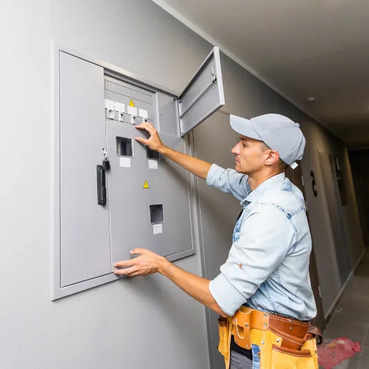 Empresa para la instalacion de sistemas eléctricos en Caracas - armado e instalacion